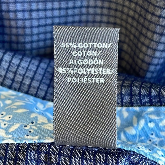 Van Heusen Short Sleeve Button Down Shirt - Picture 5 of 5